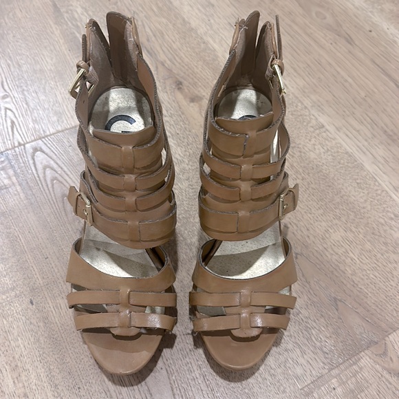 Guess Heels Brown Size 6.5 - Picture 2 of 3
